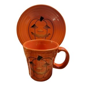 Fiesta Halloween Spooky Glowing Pumpkin Tapered Mug and Luncheon Plate Set